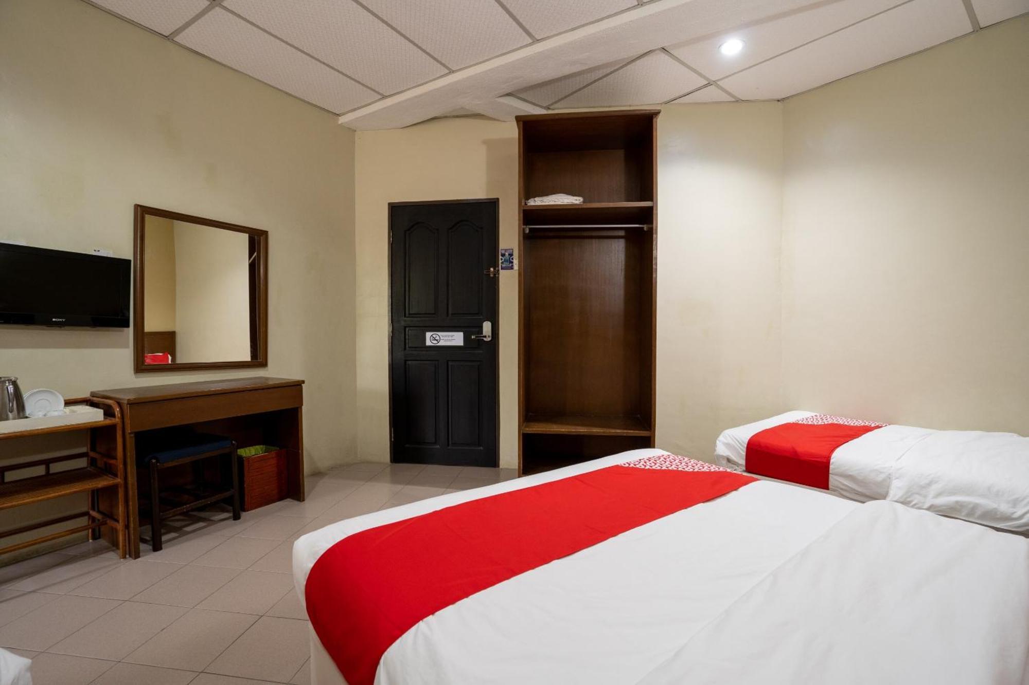 De Clinique Hotel Kampong Pasir Bogak Екстериор снимка