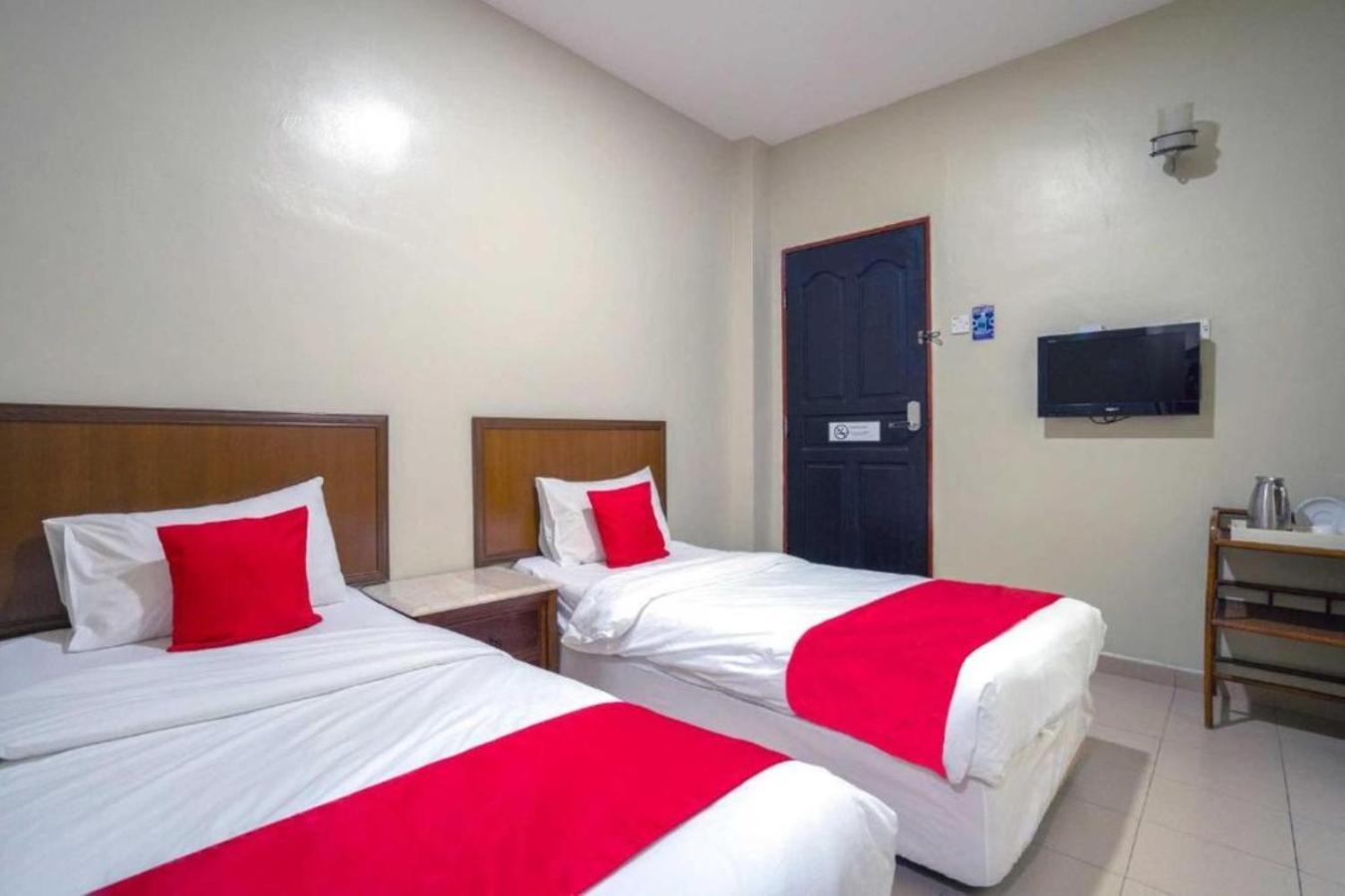De Clinique Hotel Kampong Pasir Bogak Екстериор снимка