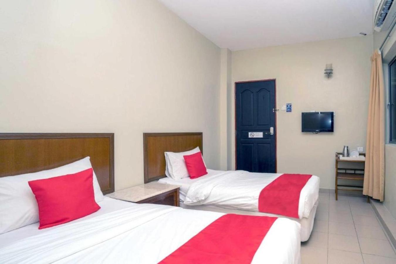 De Clinique Hotel Kampong Pasir Bogak Екстериор снимка